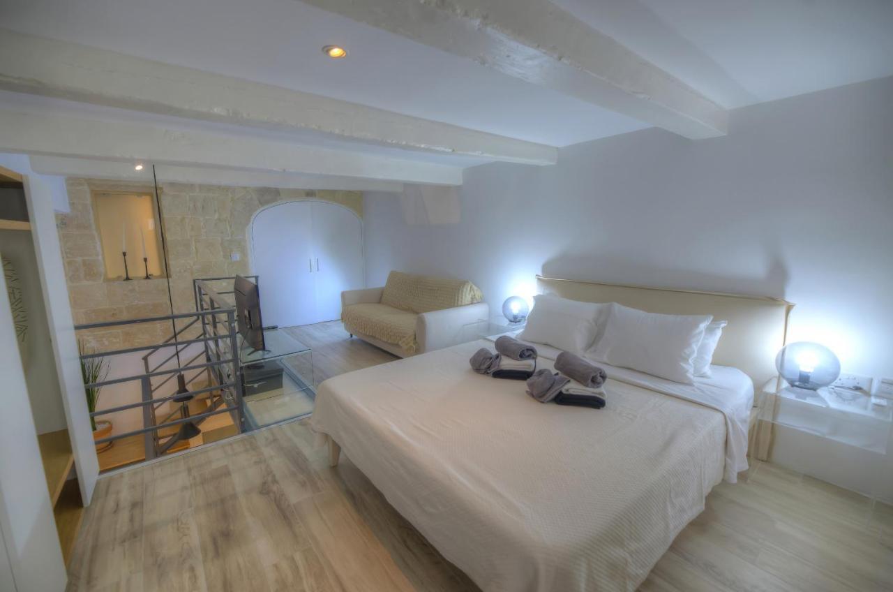Cute And Modern Duplex Apartment In Ideal Location Rcas1-1 Valletta Dış mekan fotoğraf