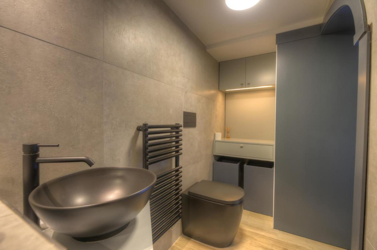 Cute And Modern Duplex Apartment In Ideal Location Rcas1-1 Valletta Dış mekan fotoğraf