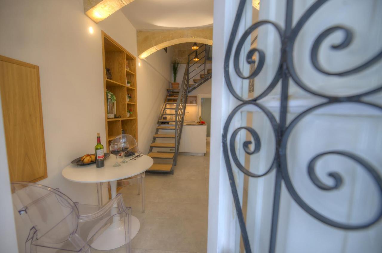 Cute And Modern Duplex Apartment In Ideal Location Rcas1-1 Valletta Dış mekan fotoğraf